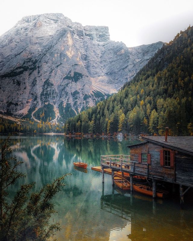 🏔️ South Tyrol — Where the Alps Wear Their Most Beautiful Colors 🇮🇹✨
