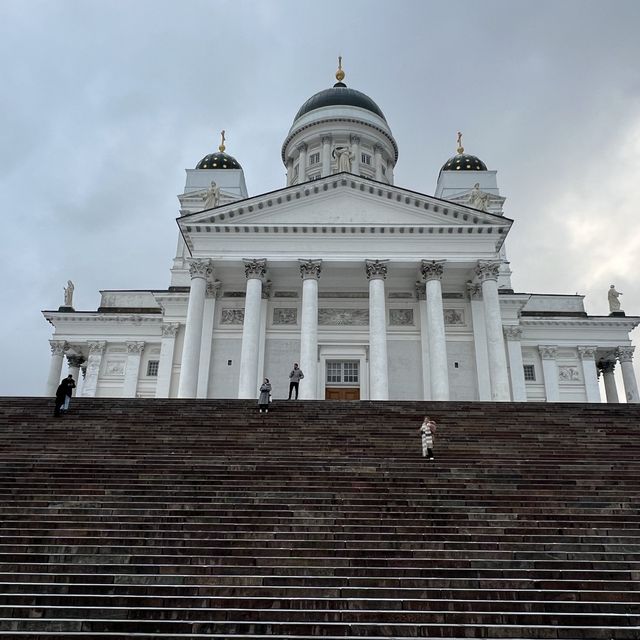 amazing view of the Helsinki Cathedral