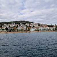 🏝️🌊🚤 Exploring the Princes Islands: Istanbul's Hidden Gems! 🌞🏰


