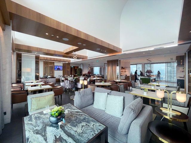 Tower Wing lounge stay