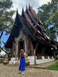 📍 Baan Dam Museum, Chiang Rai, Thailand 🖤