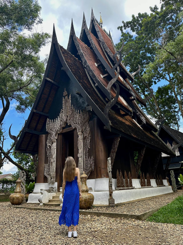 📍 Baan Dam Museum, Chiang Rai, Thailand 🖤