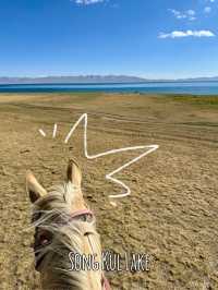 2 week itinerary to take in the breathtaking scenery of Kyrgyzstan🇰🇬