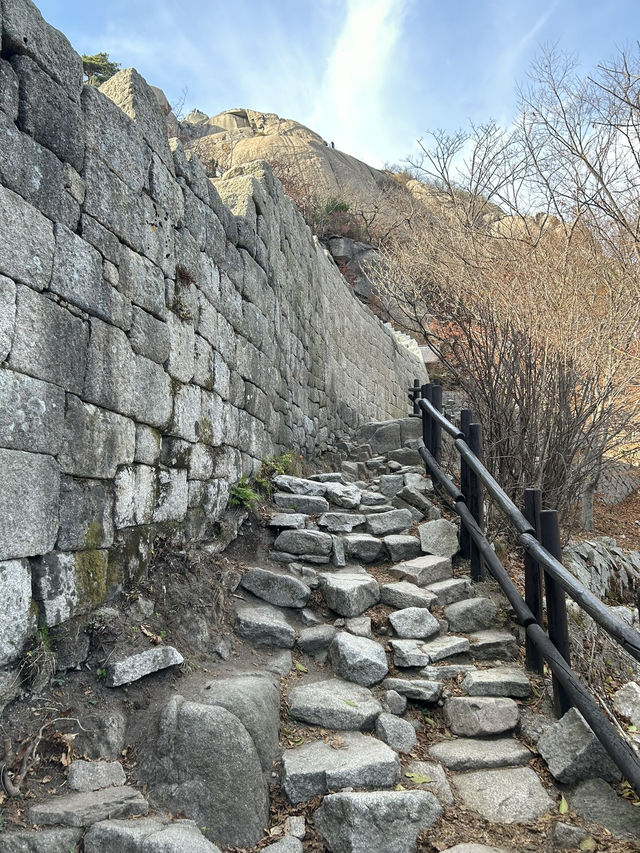 🍂⛰️ Autumn Hiking in Bukhansan: Seoul’s Mountain Escape