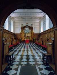 Steeped in academic charm 📖 Emmanuel College, Cambridge!