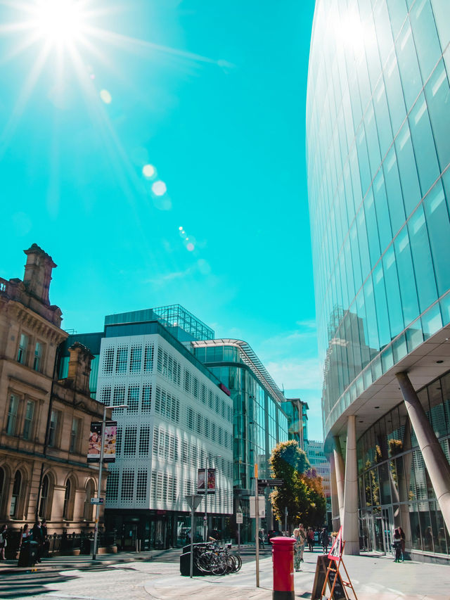 Manchester: Where Creativity Meets Culture 🎨
