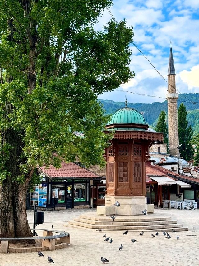 🕌 Sarajevo: A City Where Cultures Meet and History Lives On 🇧🇦✨