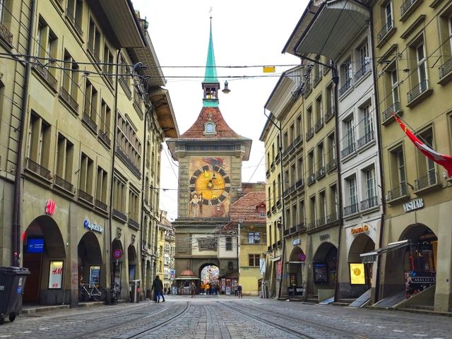 ⛰️🇨🇭 Switzerland Travel Guide — Best Places to Visit in October