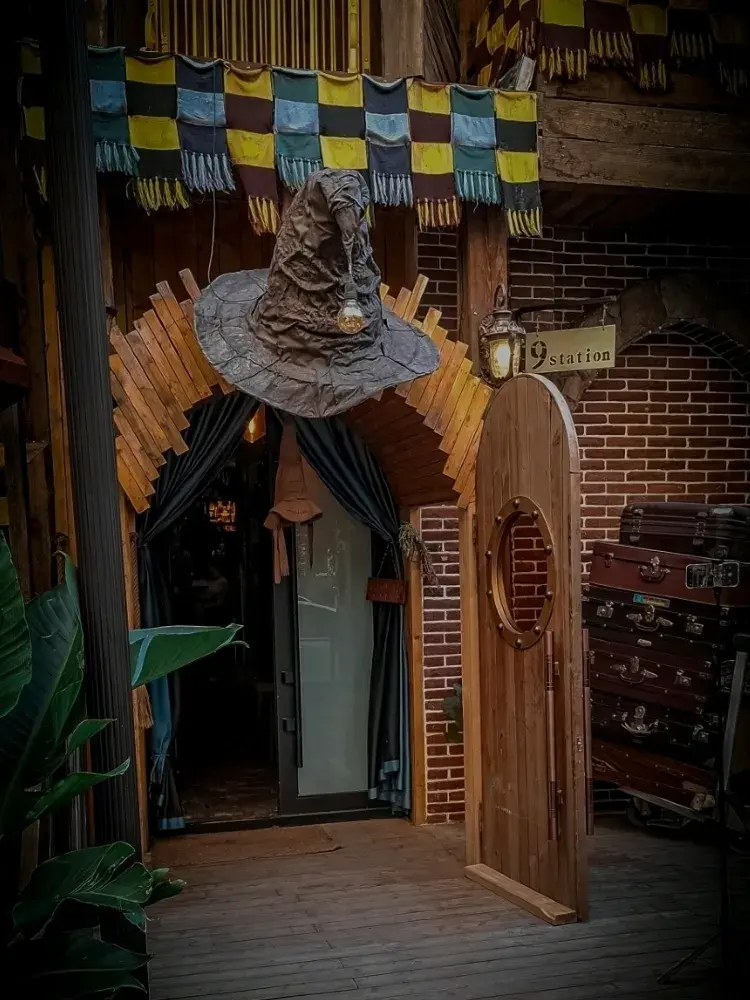 走進Harry Potter Cafe體驗魔法!