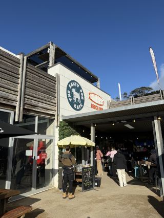 Salty Dog Eats - Great little breakfast stop by the beach ☕🌊