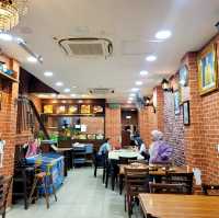 🍛 Penang's Nasi Kandar Paradise! 🌴