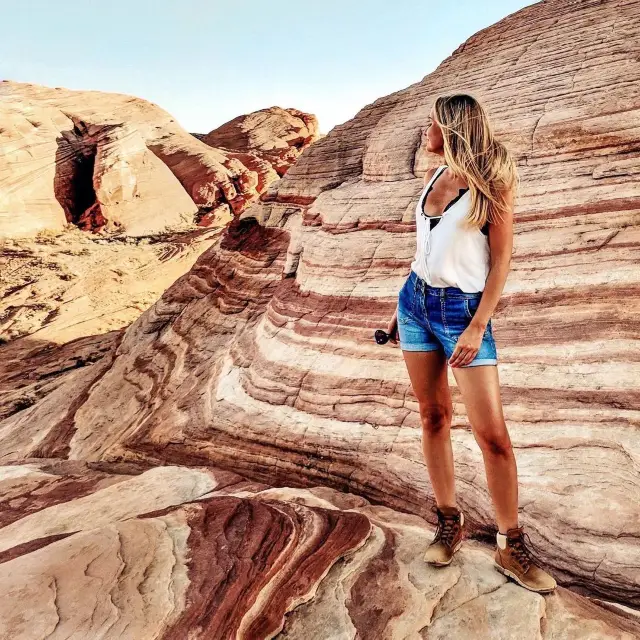 Explore the Valley of Fire 🔥