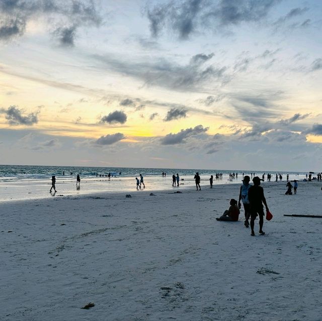 7 Must Go Places in Boracay 🇵🇭🏖