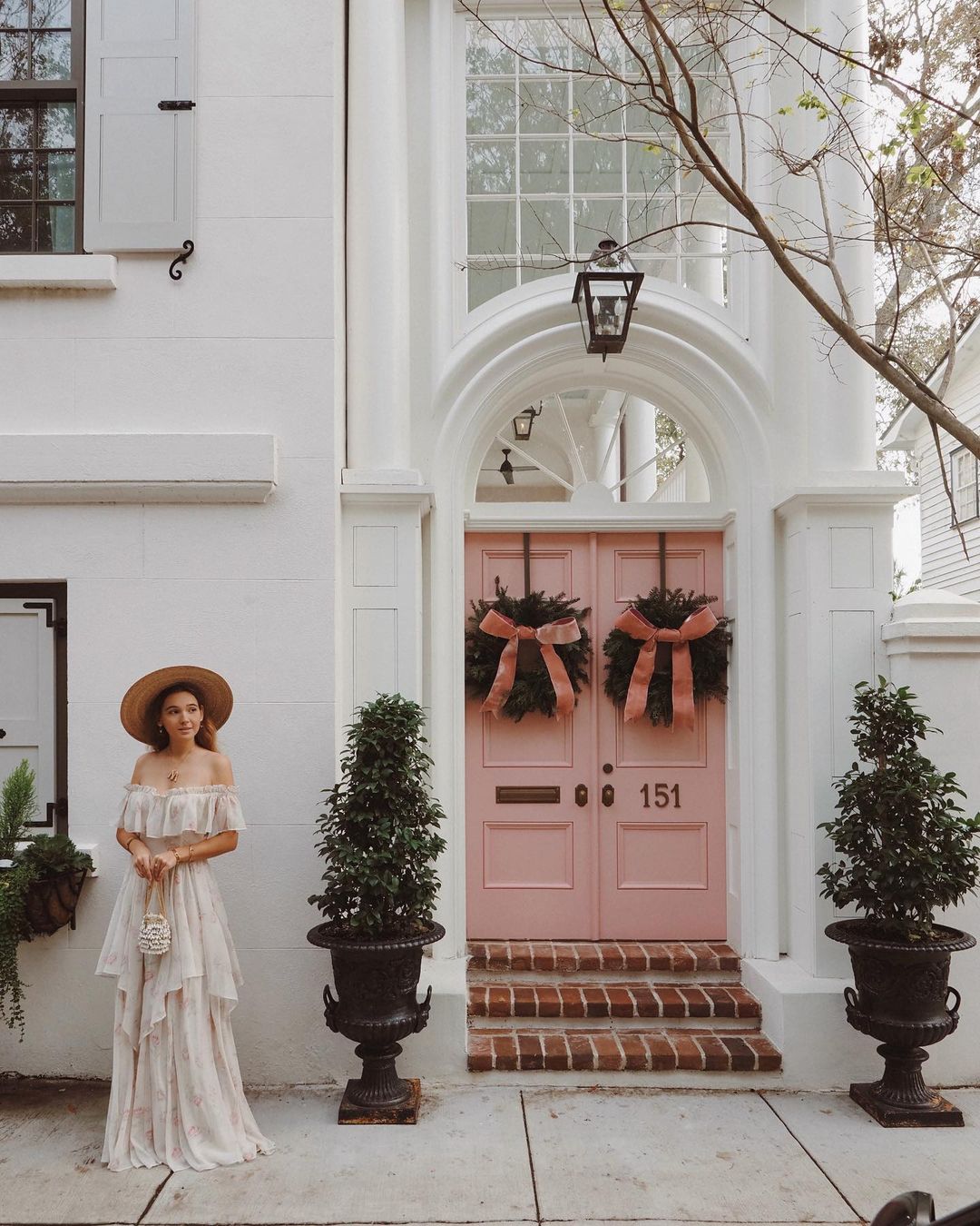 Crafting the Perfect Instagram Aesthetic: Behind the Scenes