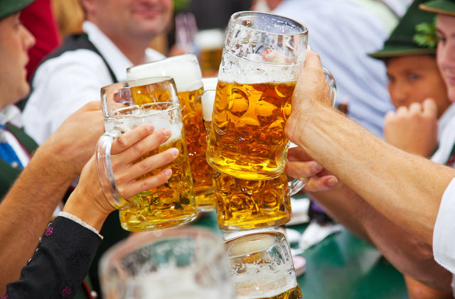 옥토버페스트 2023 | 유구한 역사를 자랑하는 맥주 축제