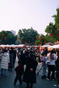 花園裡的街肆也太有煙火氣啦