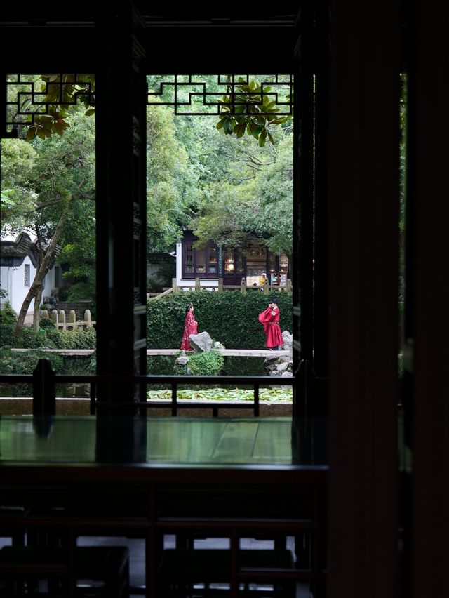 雨後漫步，夏日古典園林景觀大賞