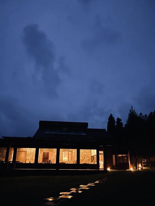"瑞士山"下嘅仙女山｜仙女山拙雅酒店。