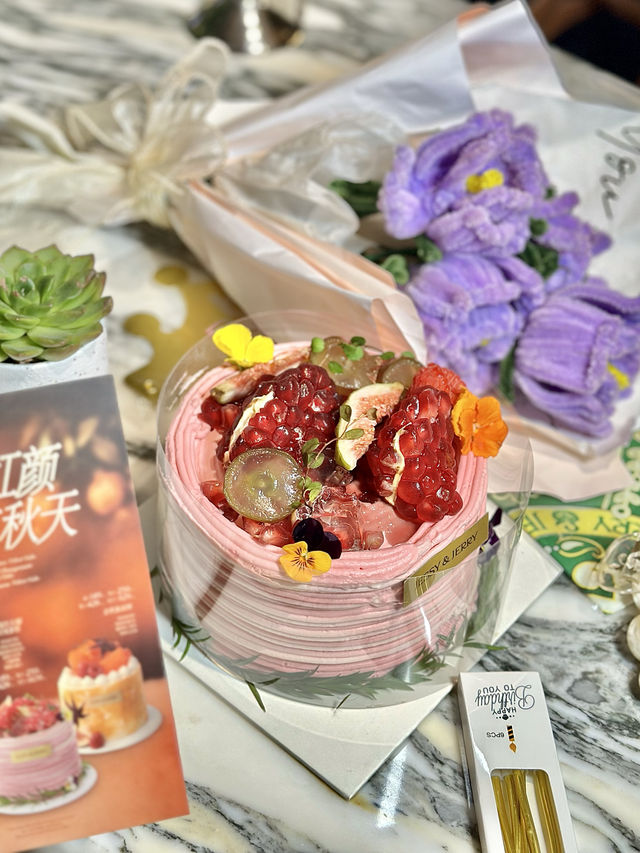 秋日私語 | 石榴紅絲絨之戀。