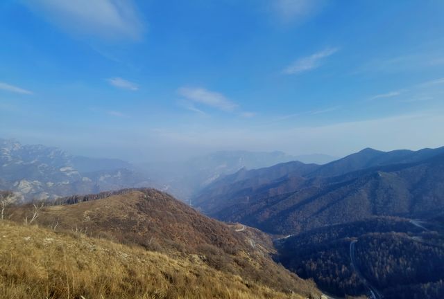 遙望東靈和北靈的觀景平台。
