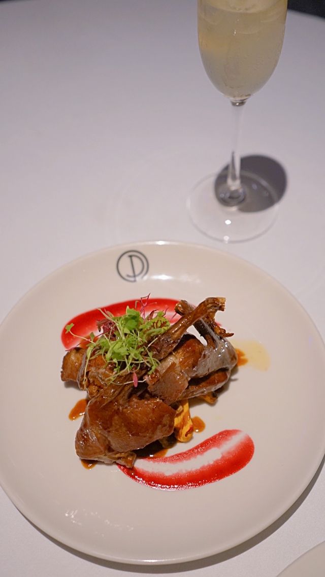 潘若斯牛排館滿滿的高級感 餐食還暴讚。