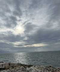 探秘印尼馬朗：Pantai Goa Cina的絕美海灘與神秘