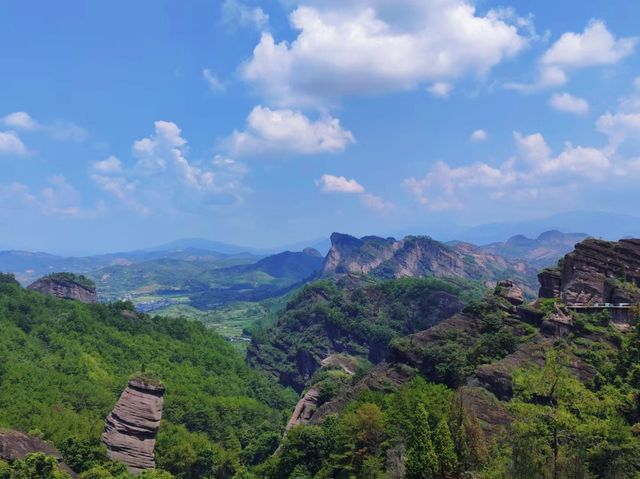 在龍岩！！冠豸山人少景美閉眼衝！