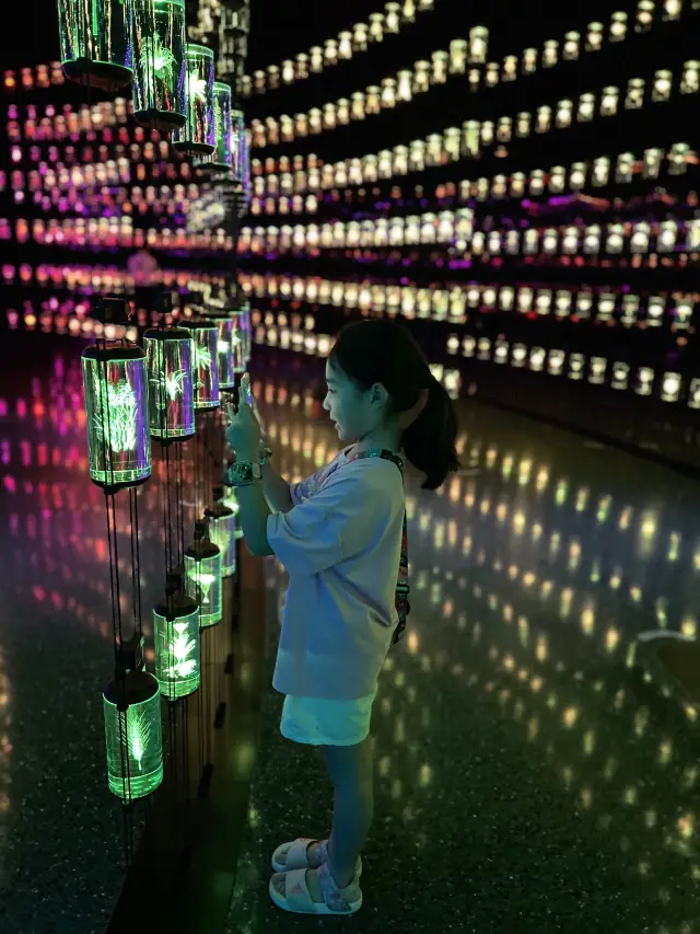 杜拜未來博物館｜帶娃穿越 2071 年！簡直是科幻片成真現場