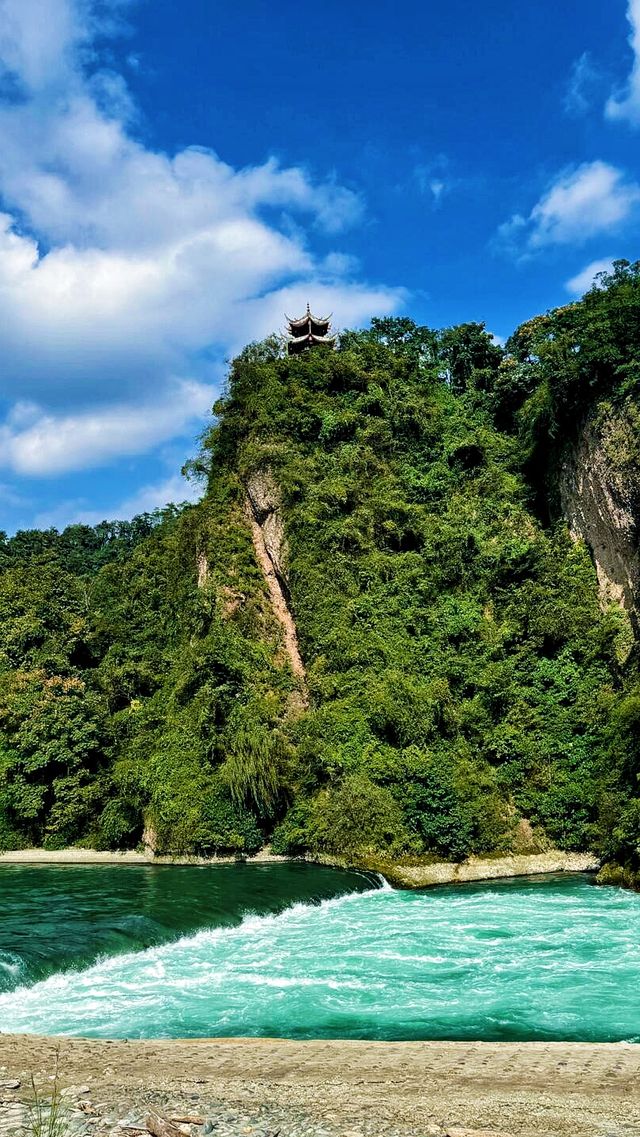 錯過都江堰，你將錯過全世界最震撼的千年奇觀