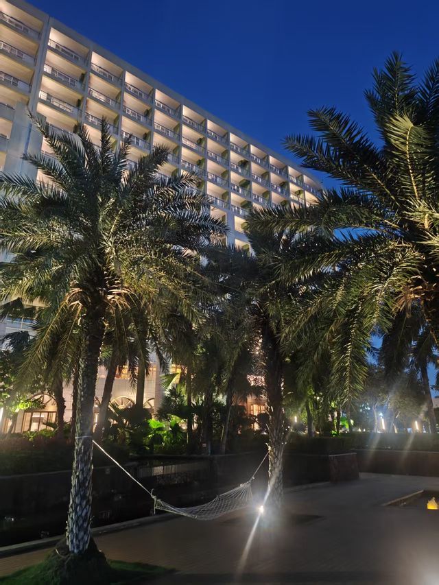海口｜星海灣鉑爾曼酒店，意外發現的度假勝地  終於從工作中抽身，和老公開啟海口放鬆之旅！選了這家星