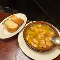大阪美食｜EL Poniente Gozo隱藏版西班牙小酒館！一秒穿越巴塞隆納💛