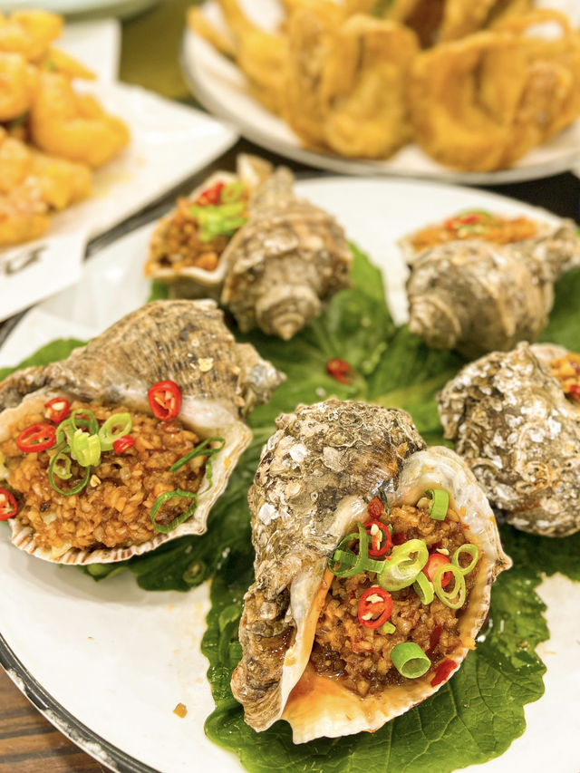 千零蚊帶屋企人喺東戴河食咗一大枱海鮮