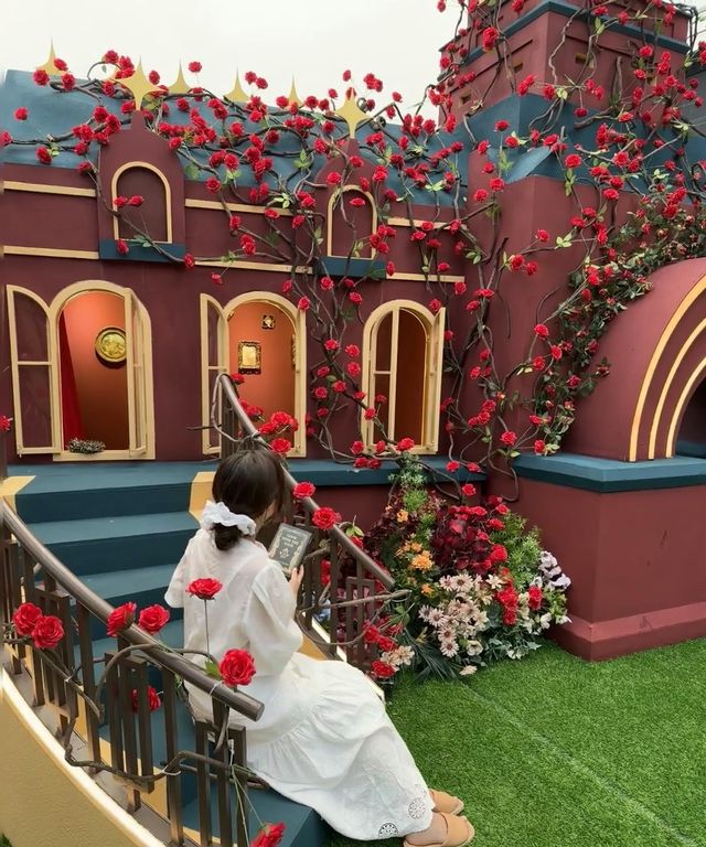 新晉打卡地玫瑰城堡 中秋氛圍到位咗
