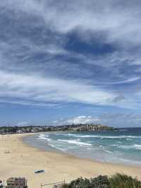 【邦迪海灘 Bondi Beach｜陽光與浪潮的自由畫布】