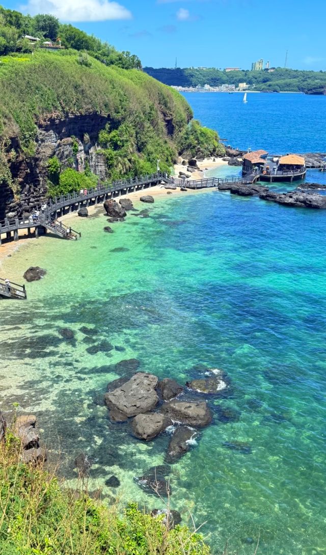 涠洲島 太美了！涠洲島淡季人少 鱷魚山很出片