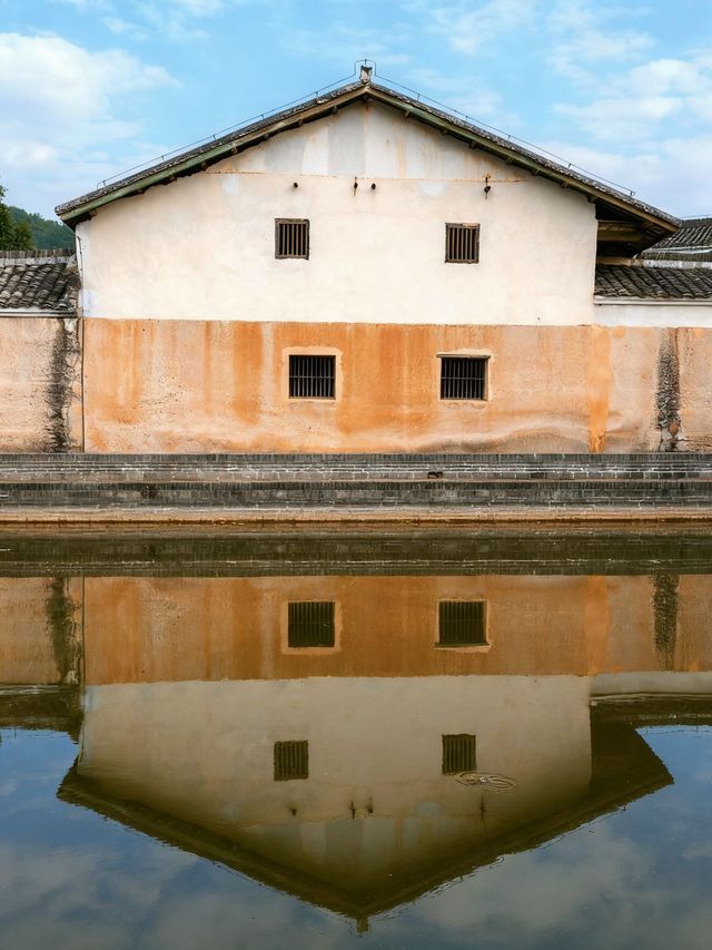 探秘世界圍屋之都,這座冷門小城美到失語! 探秘世界圍屋之都,這座冷門小城美到失語!