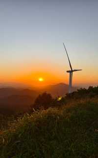 廣東風車山一日遊 | 邂逅雲端浪漫  寶子們，你是否渴望一場不用長途跋涉，就能親近自然、感受浪漫的