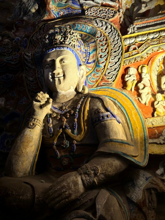 雲岡石窟半日遊 雲岡石窟半日遊