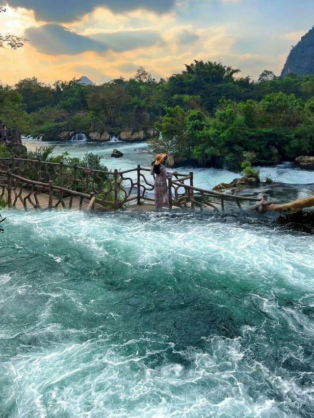 廣西崇左·峒那嶼灣|遺落人間的綠寶石《花千骨》同款秘境! 廣西崇左·峒那嶼灣|遺落人間的綠寶石《花千骨》同款秘境!