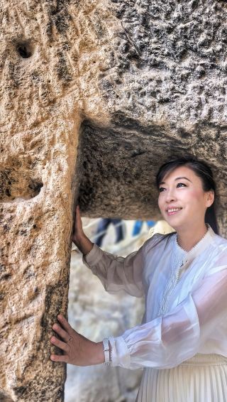 Stay once at a Cappadocia Cave Hotel! One of the life bucket list items