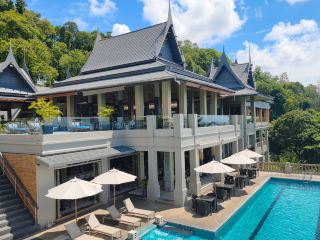 環境優美的半山酒店，員工服務一流