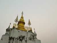 พระธาตุพูสี - หลวงพระบาง