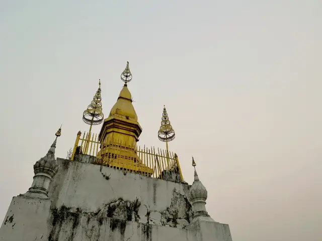 พระธาตุพูสี - หลวงพระบาง