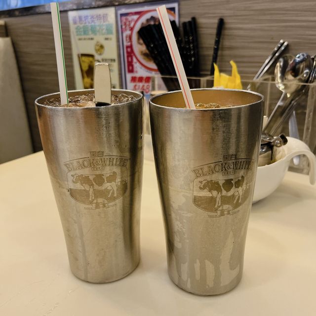 濃郁沙牛麵 @ 旺角荷里活冰室