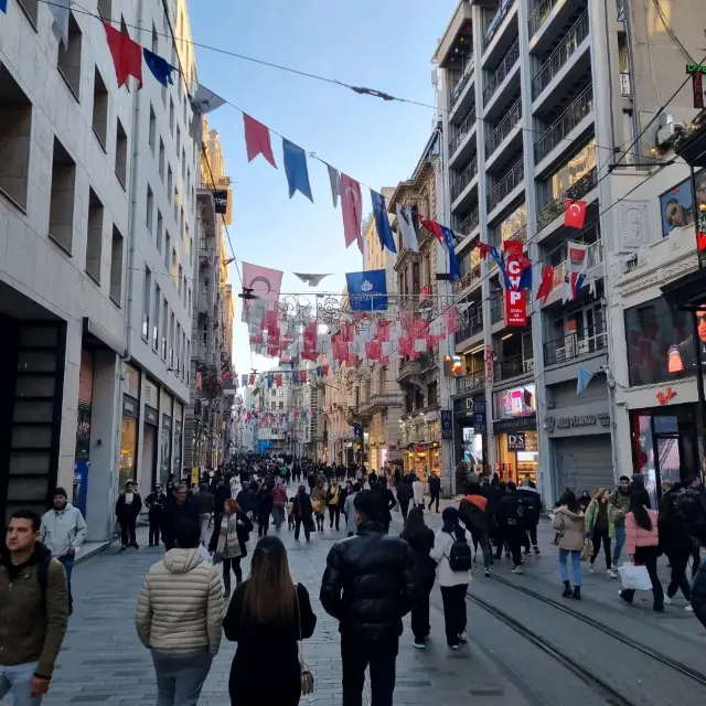 The Bustling Taksim Square In Istanbul