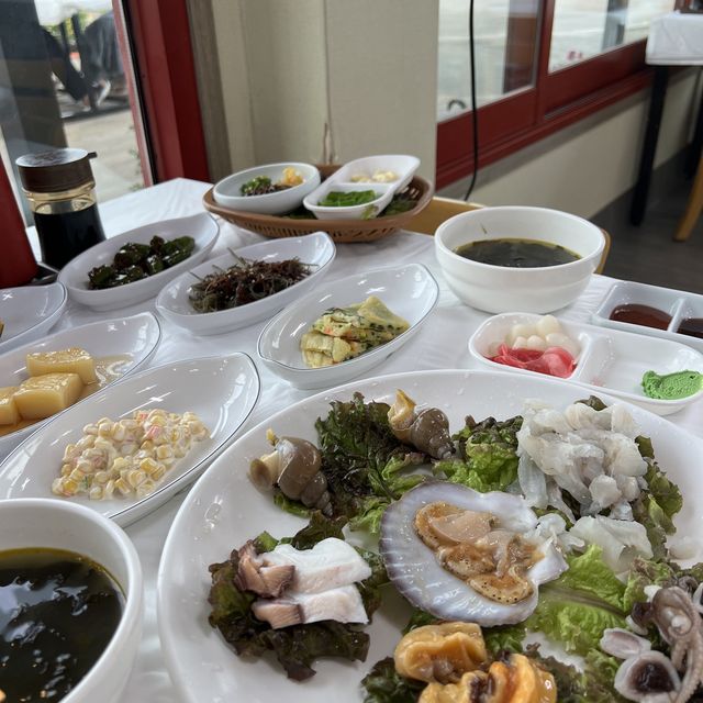 강원도 고성 봉포해변 영순네횟집
