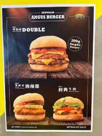 又可以多過選擇的熱狗店🌭🍔