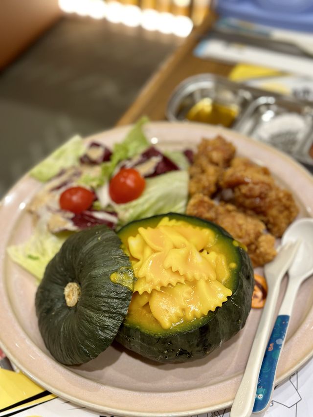 Halloween 🎃🇰🇷韓風燒肉「炑八韓烤親子餐廳」