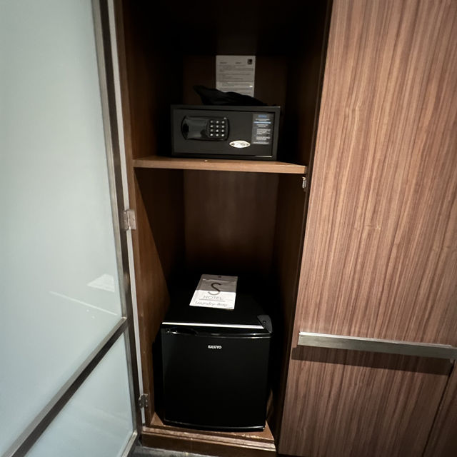 S33 hotel แถวพร้อมพงษ์ โรงแรมดี มีของครบครัน