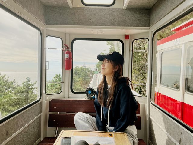 暴紅韓國釜山「天空膠囊列車」